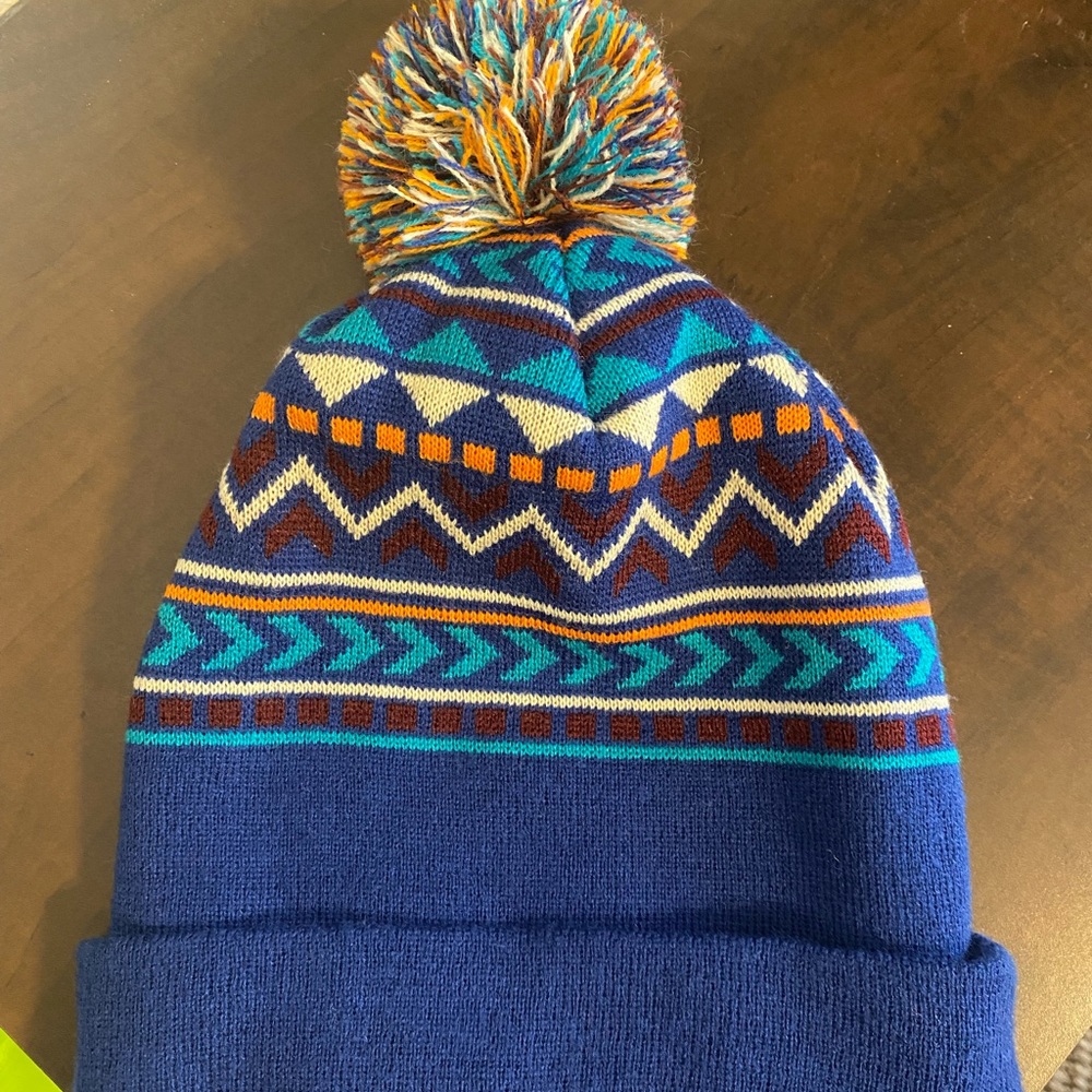 21men Fluff Ball Beanie